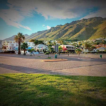 Bay-Side Apartment, Gordon'S Bay Exteriér fotografie