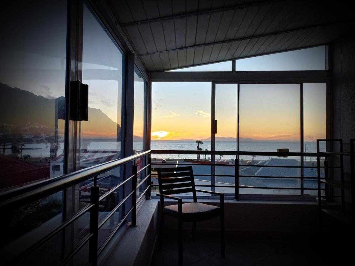 Bay-Side Apartment, Gordon'S Bay Exteriér fotografie