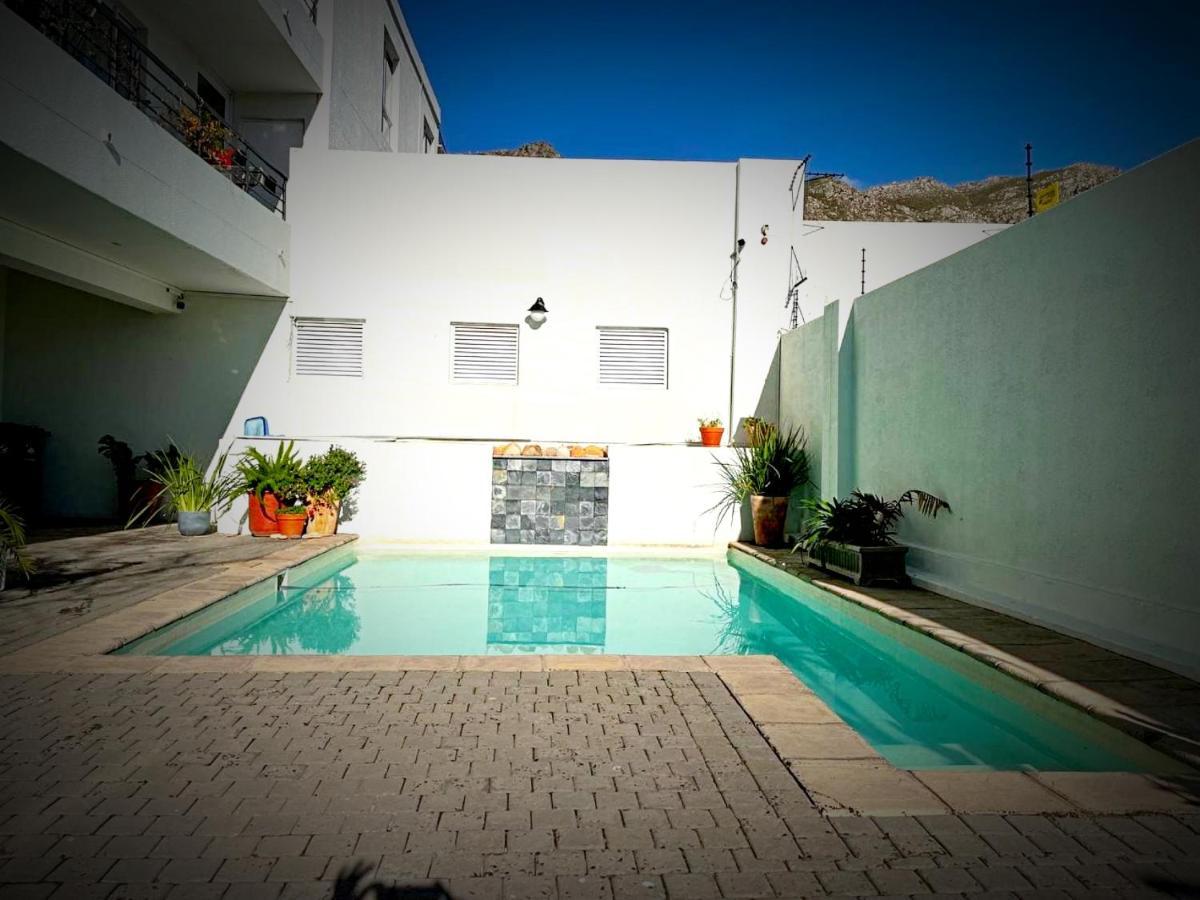 Bay-Side Apartment, Gordon'S Bay Exteriér fotografie