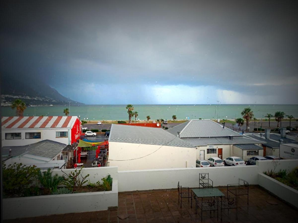 Bay-Side Apartment, Gordon'S Bay Exteriér fotografie